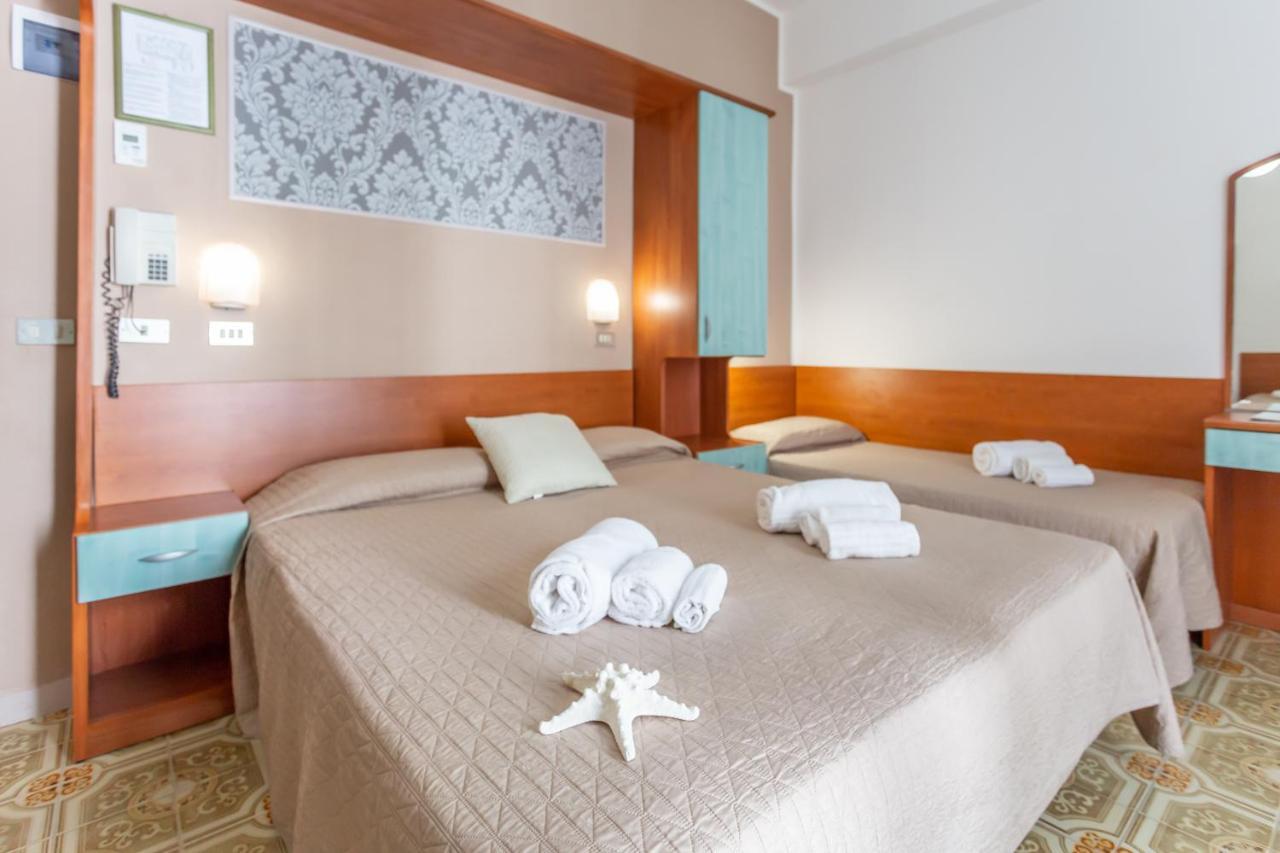 Hotel Ideale Mare Bellaria-Igea Marina Ngoại thất bức ảnh